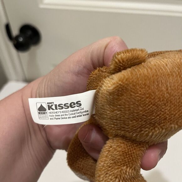 Hersheys Kisses Brown Teddy Bear Red Logo Foot Neck Ribbon 6.5" Plush Toy - Picture 9 of 9